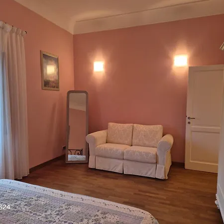 Aurora Con Piscina Privata A