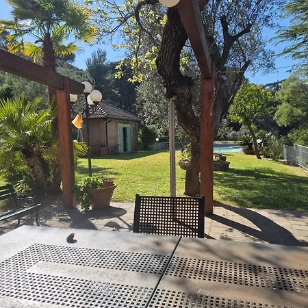 Aurora Con Piscina Privata A ヴィラ *