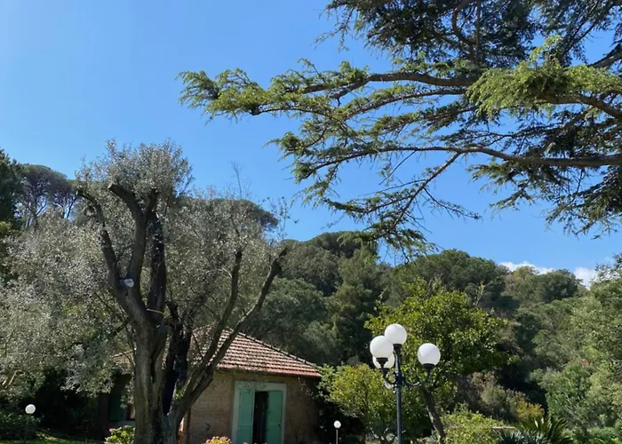 Aurora Con Piscina Privata A *