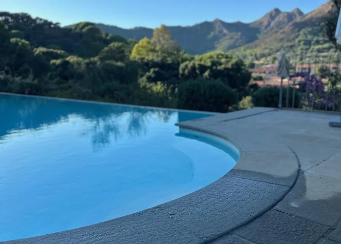 Aurora Con Piscina Privata A ポルト・アッズッロ