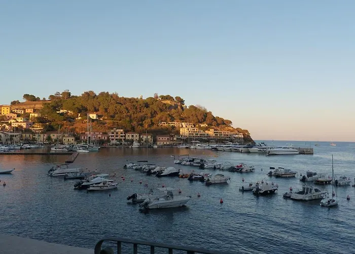 Aurora Con Piscina Privata A * ポルト・アッズッロ