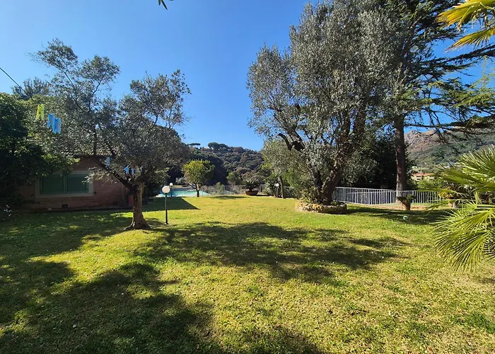 ヴィラ Aurora Con Piscina Privata A *